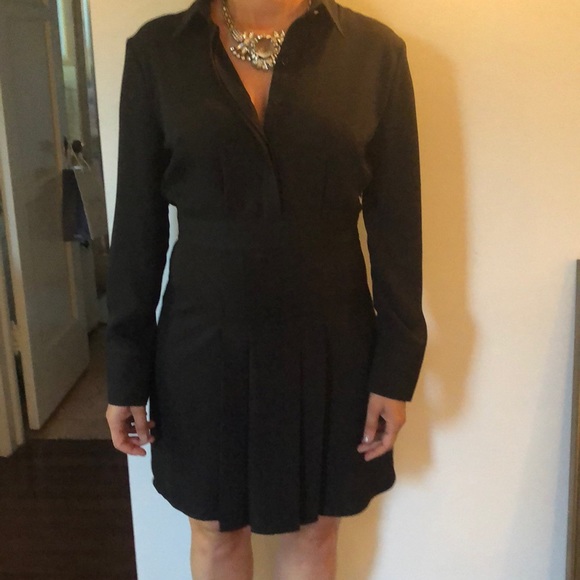 Size US 6. Side zipper. flattering,100% polyester - Picture 1 of 5